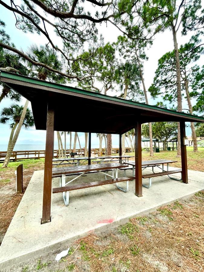 A Cozy Space Coast Retreat Titusville Zewnętrze zdjęcie